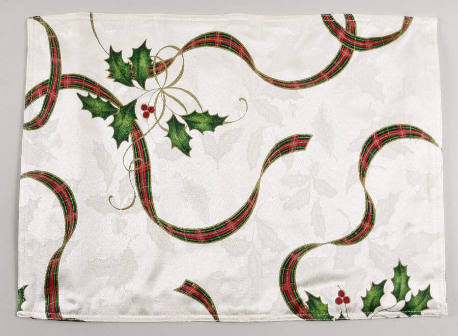 Holiday Nouveau Gold Cloth Placemat by Lenox-1