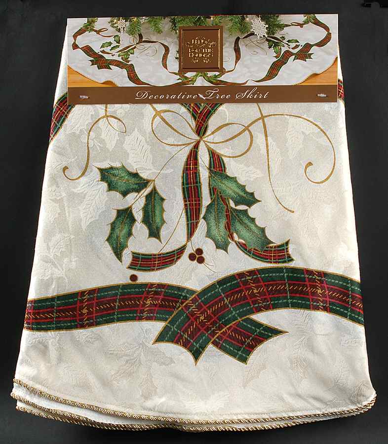 Holiday Nouveau Gold Tree Skirt by Lenox-1