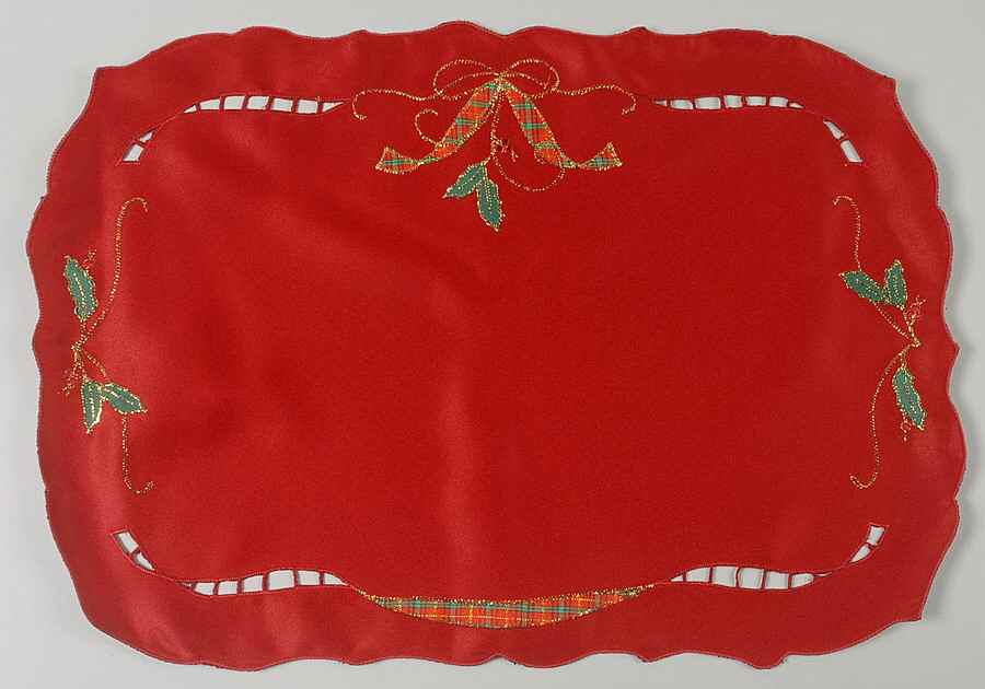 Holiday Nouveau Gold Cloth Placemat by Lenox-1