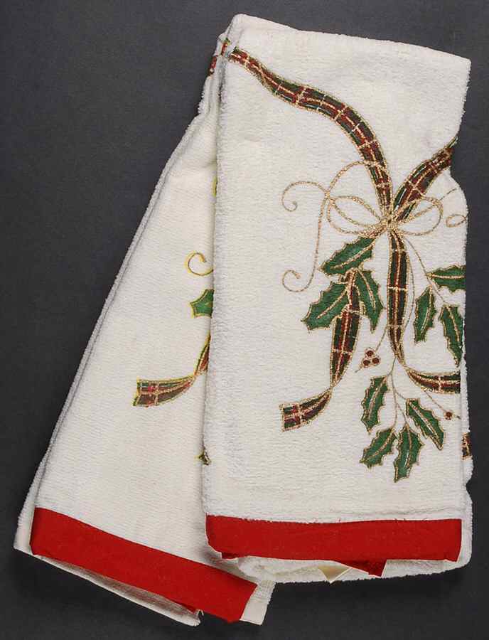 Holiday Nouveau Gold Cloth Dish Towel - Set of 2 by Lenox-1