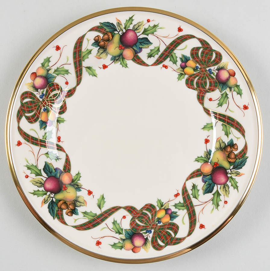 Holiday Tartan Accent Luncheon Plate by Lenox-1