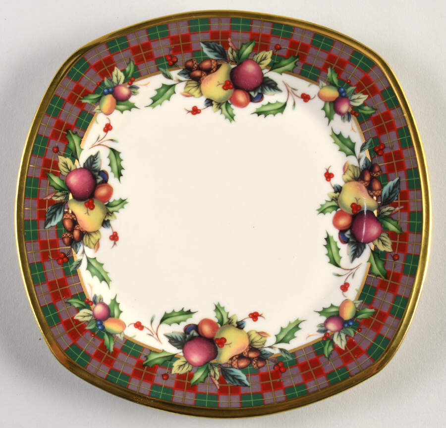 Holiday Tartan Square Accent Luncheon Plate by Lenox-1