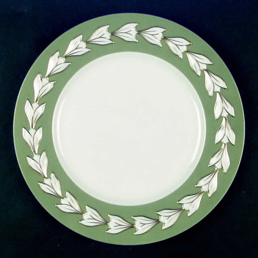 Beltane Green (Gold Outline) Service Plate (Charger) by Lenox-1