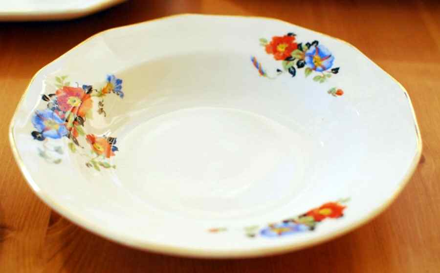 LIA33 Rim Fruit/Dessert (Sauce) Bowl by Limoges-American-1