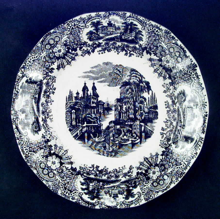 Negro Vistas Luncheon/Salad Plate by La Cartuja de Sevill-1