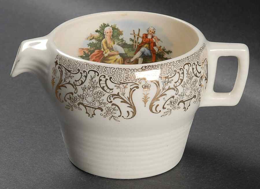 LIA34 Creamer by Limoges-American-1
