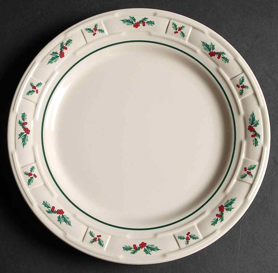Holly Luncheon Plate by Longaberger-1