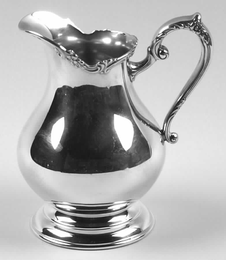 Modern Victorian (Sterling, Hollowware) Creamer by Lunt Silver-1
