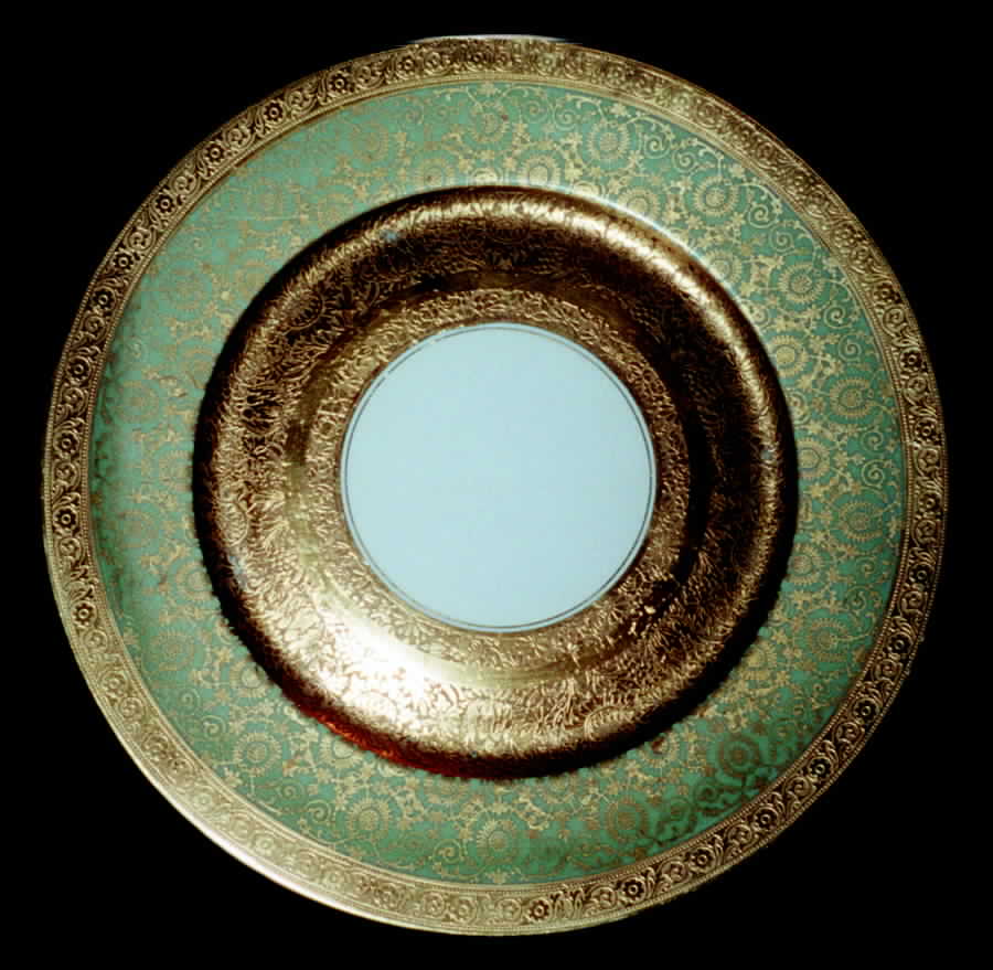 LIM85 Dinner Plate by Limoges-French-1
