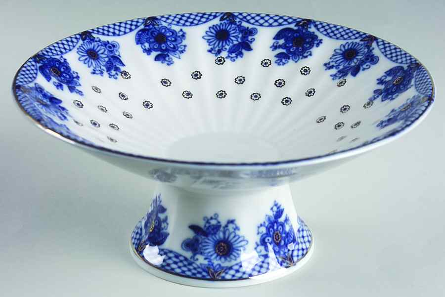 Bridesmaid (Baskets) Comport by Lomonosov-1