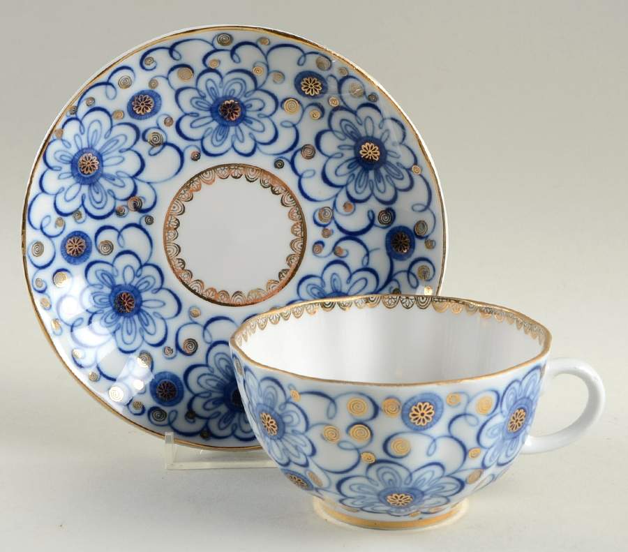 Winding Twig Footed Cup & Saucer Set by Lomonosov-1