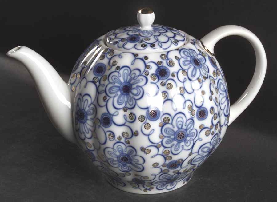 Winding Twig Teapot & Lid by Lomonosov-1