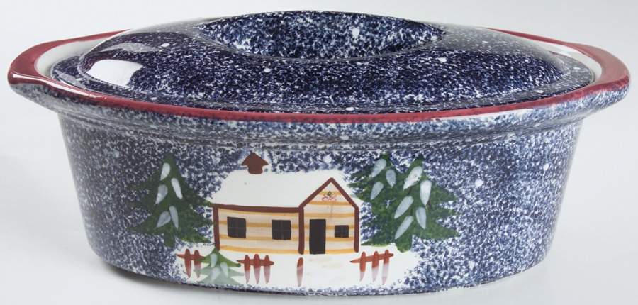 Holiday Mountain Lodge 2.5 Quart Oval Covered Casserole by Livingquarters-1