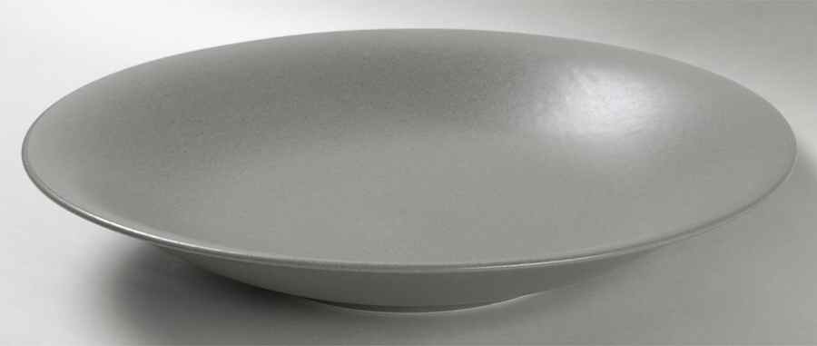Slate (Round) Deep Round Platter by Lindt-Stymeist-1