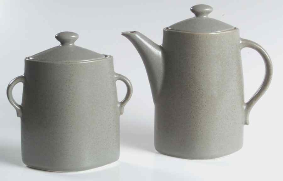 Slate (Round) Creamer & Sugar with Lids Set by Lindt-Stymeist-1