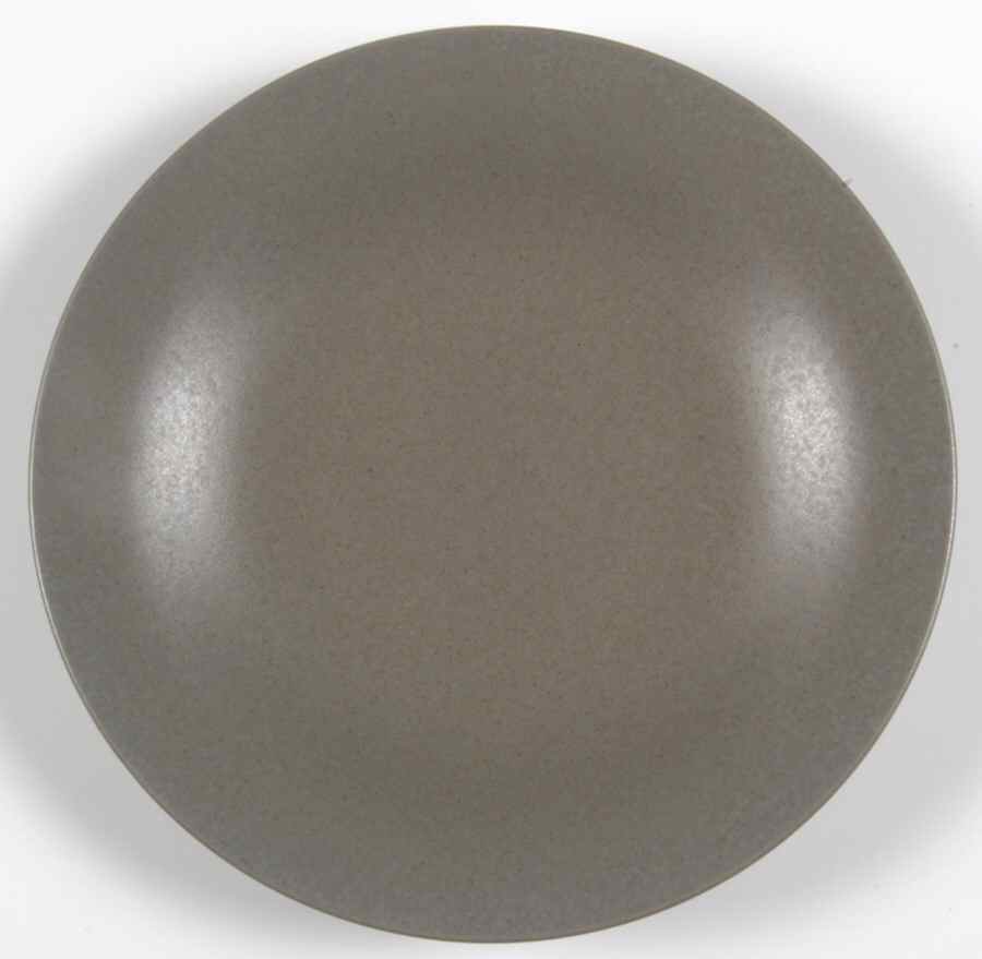 Slate (Round) Salad Plate by Lindt-Stymeist-1
