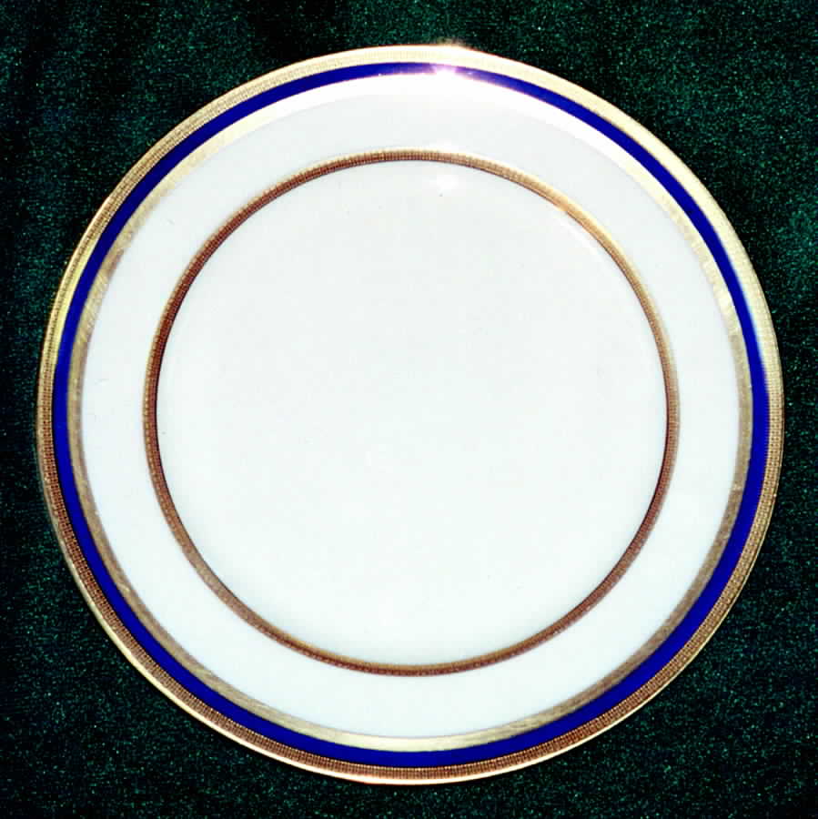 S38b Dinner Plate by Lenox-1