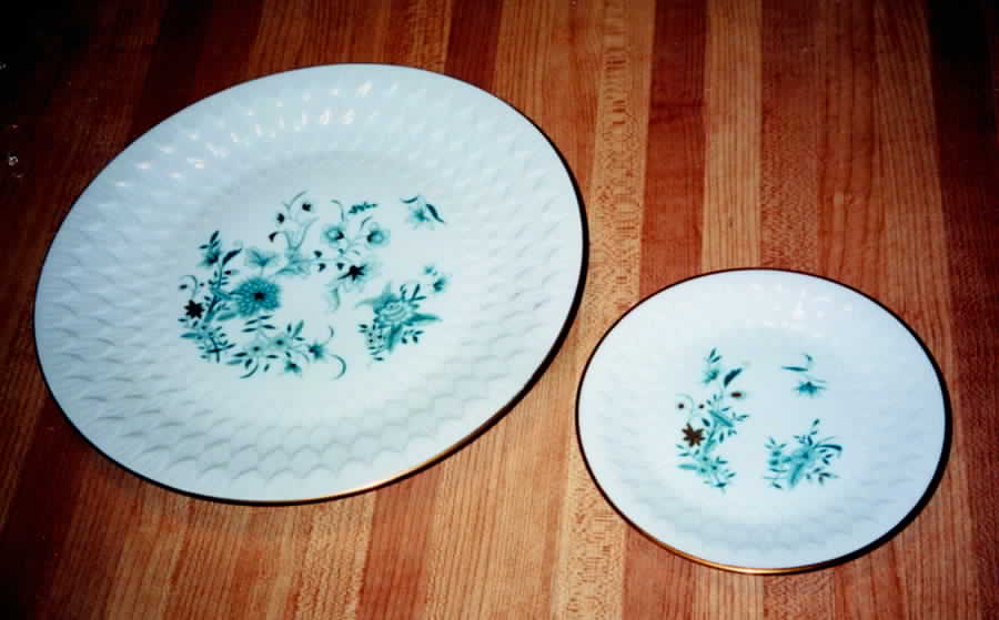LIM98 Bread & Butter Plate by Limoges-French-1