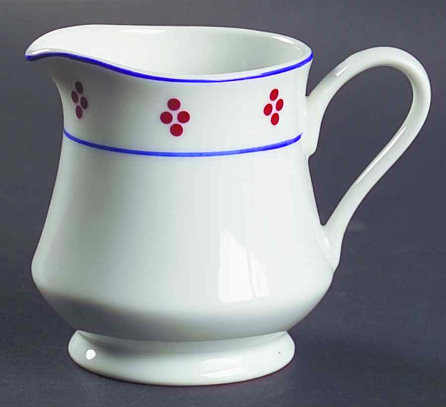 LV2 Creamer by Lillian Vernon-1