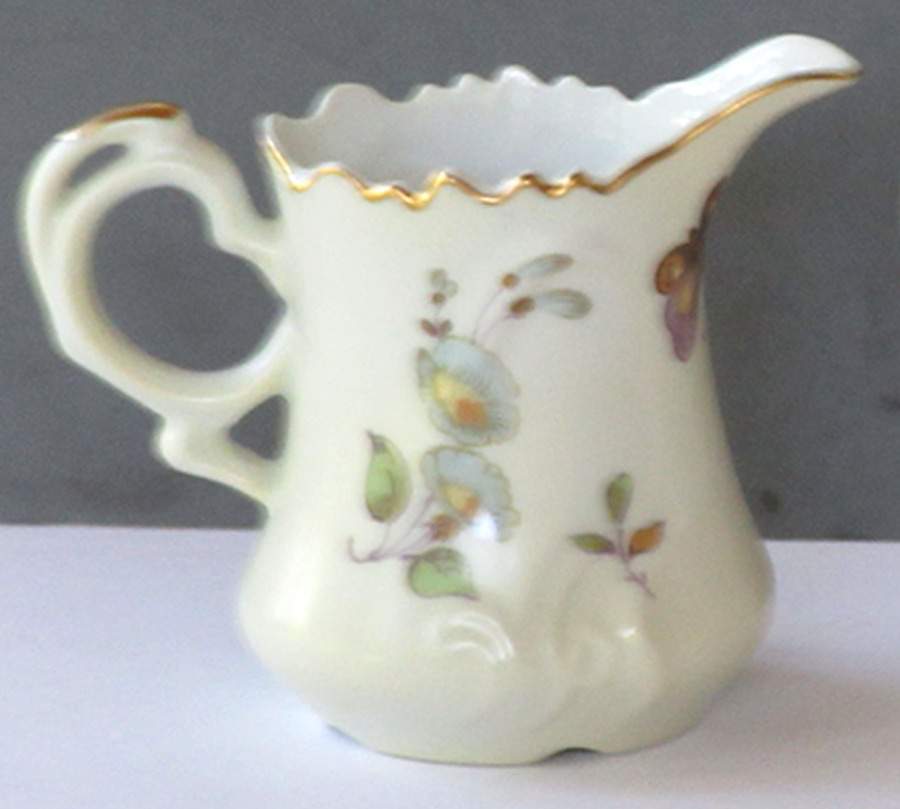 LEF34 Creamer by Lefton-1