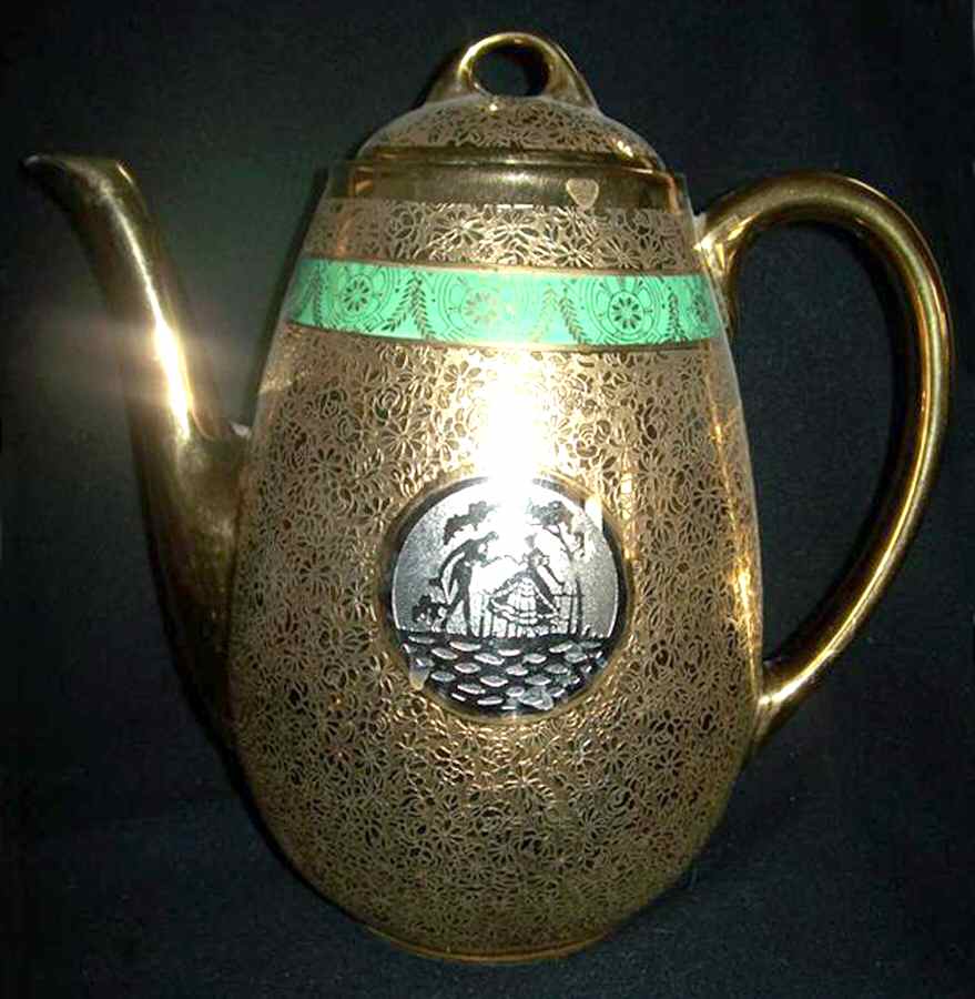 LEM8 Coffee Pot & Lid by Le Mieux-1