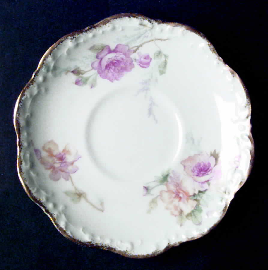 LNT122 Saucer by Lanternier-1