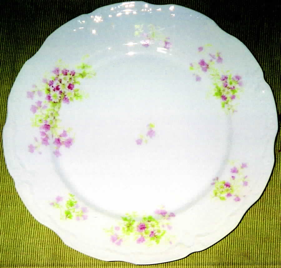 LAT45 Dinner Plate by Latrille-1
