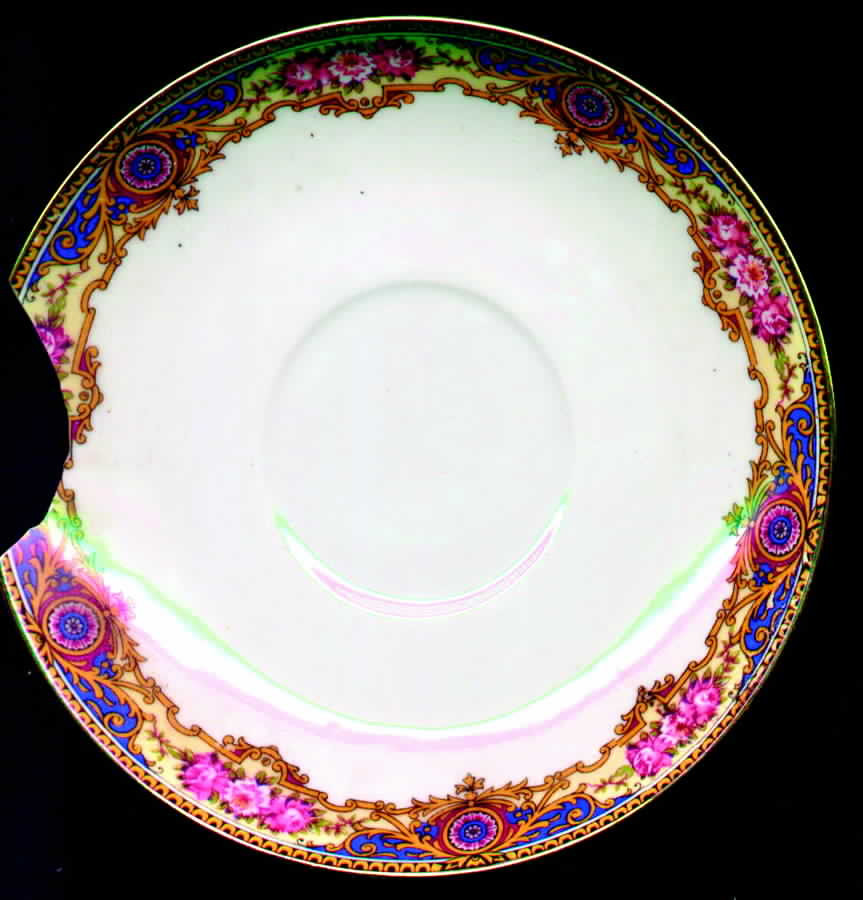 LEG28 Saucer by F Legrand & Cie-1
