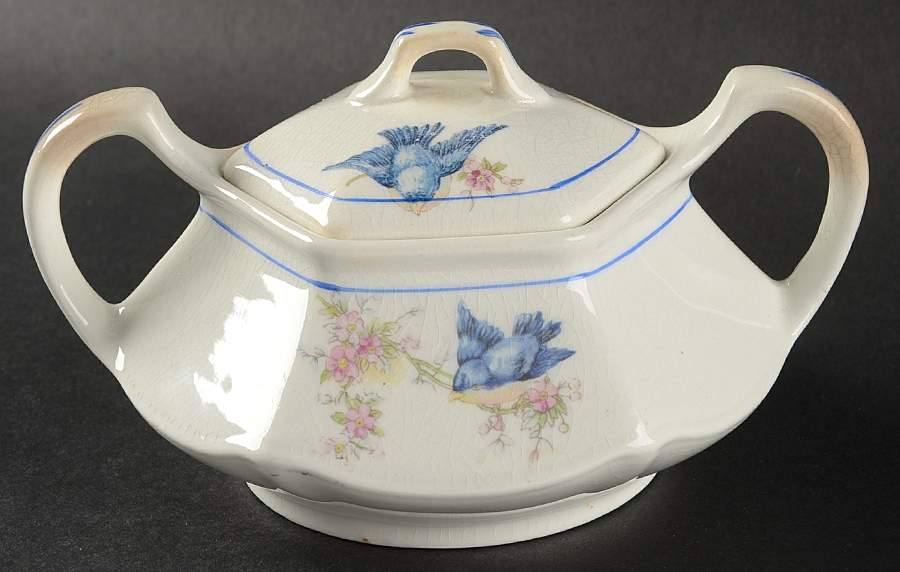 LIA44 Sugar Bowl & Lid by Limoges-American-1