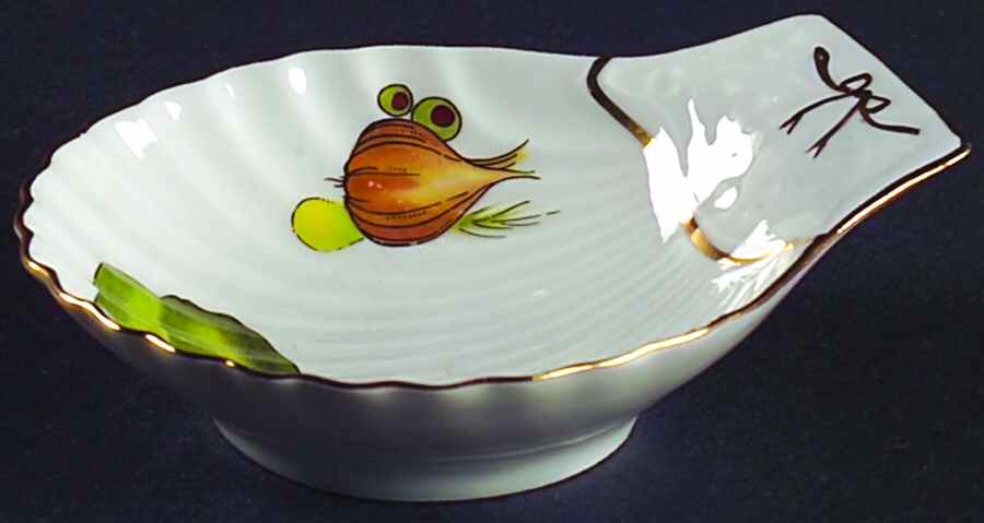 LOL12 Shell Shaped Dish by Louis Lourioux-1