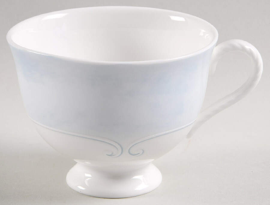 Swedish Trellis Footed Cup by Lenox-1