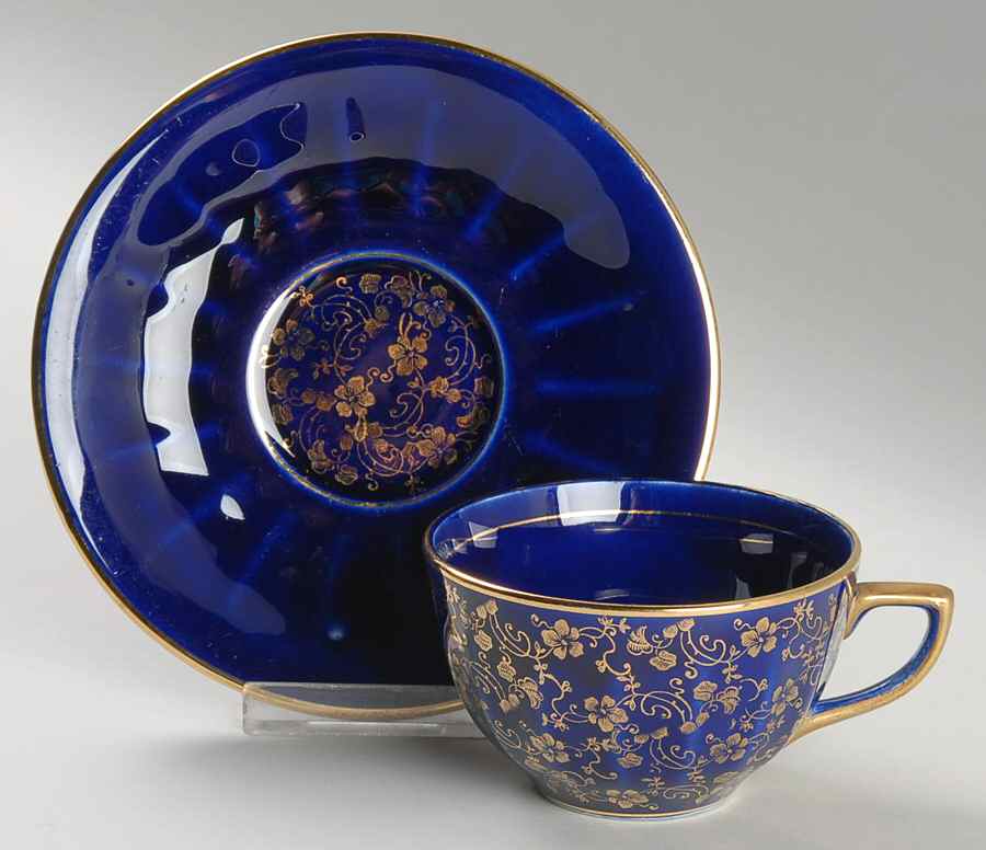 LIA53 Flat Cup & Saucer Set by Limoges-American-1