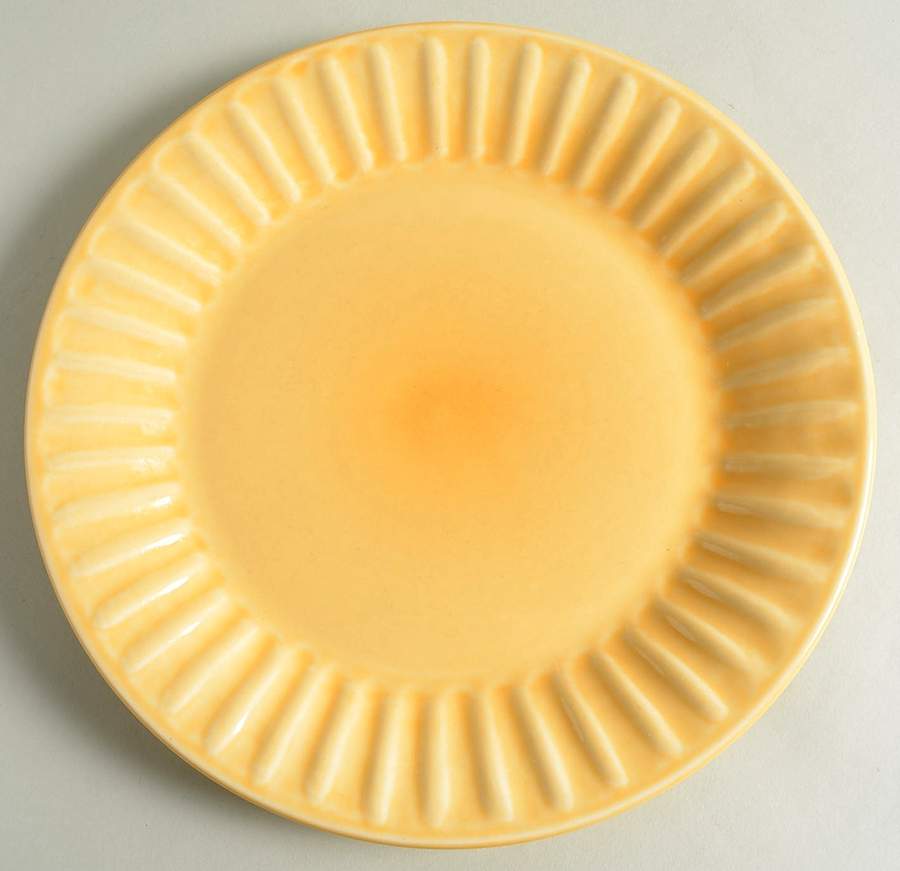 LIE3 YELLOW Dinner Plate by Libbey-1