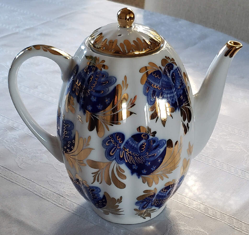 Golden Garden Coffee Pot & Lid by Lomonosov-1