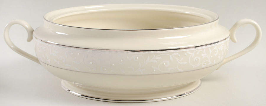 Pearl Innocence 1999 Shape Round Vegetable No Lid by Lenox-1