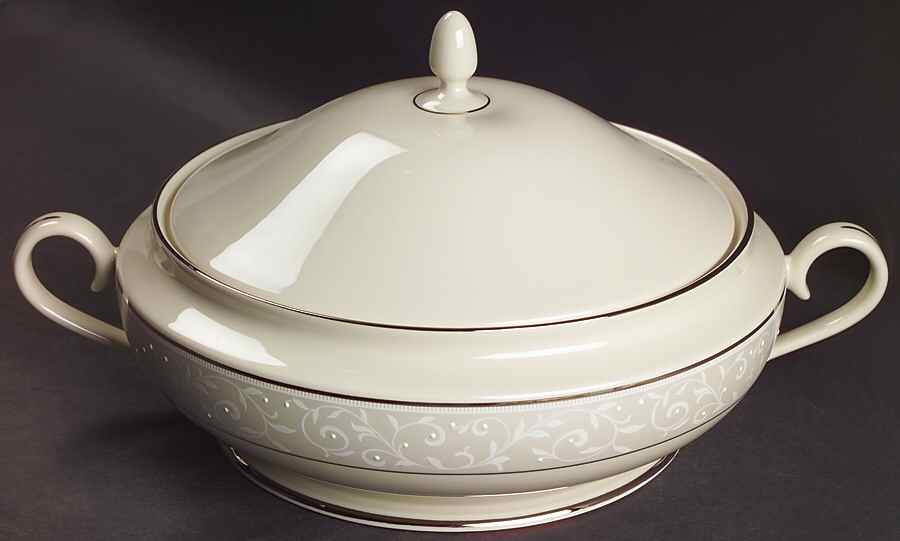 Pearl Innocence 99 Shape Round Covered Vegetable by Lenox-1