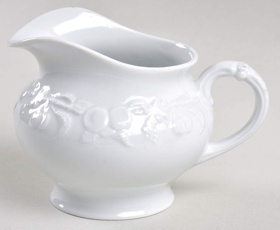 LIM128 Creamer by Limoges-French-1