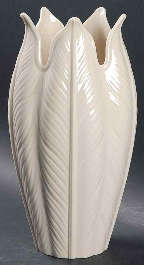 Palmetto Collection 10" Vase by Lenox-1