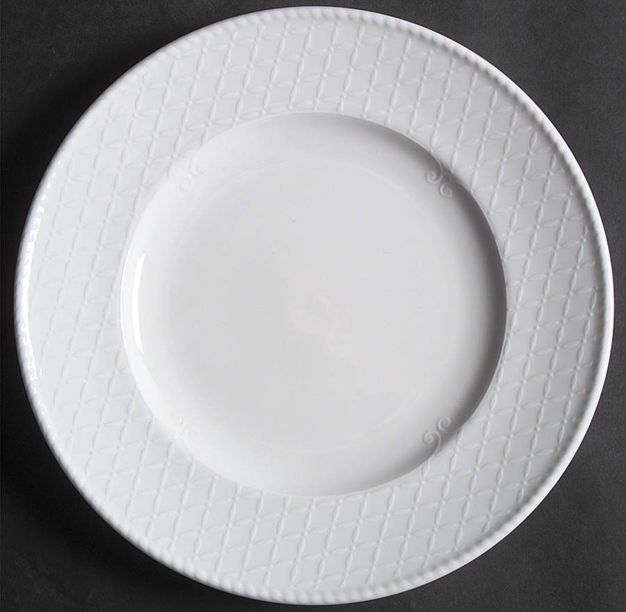 Swedish Terrace Accent Luncheon Plate by Lenox-1