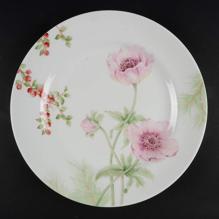 Winter Garden Anemone Dinner Plate by Lenox-1
