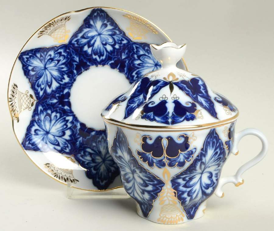 Black Cockerel (Couple) Flat Cup & Saucer Set with Lid by Lomonosov-1