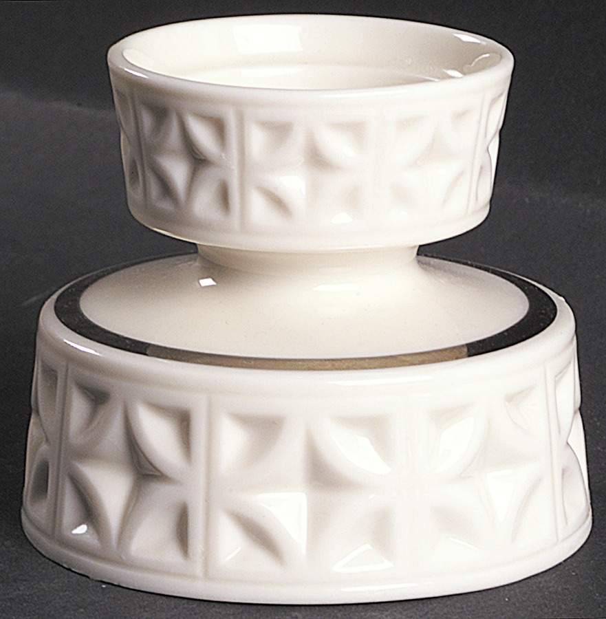 Echo Collection Platinum Single Light Candlestick by Lenox-1