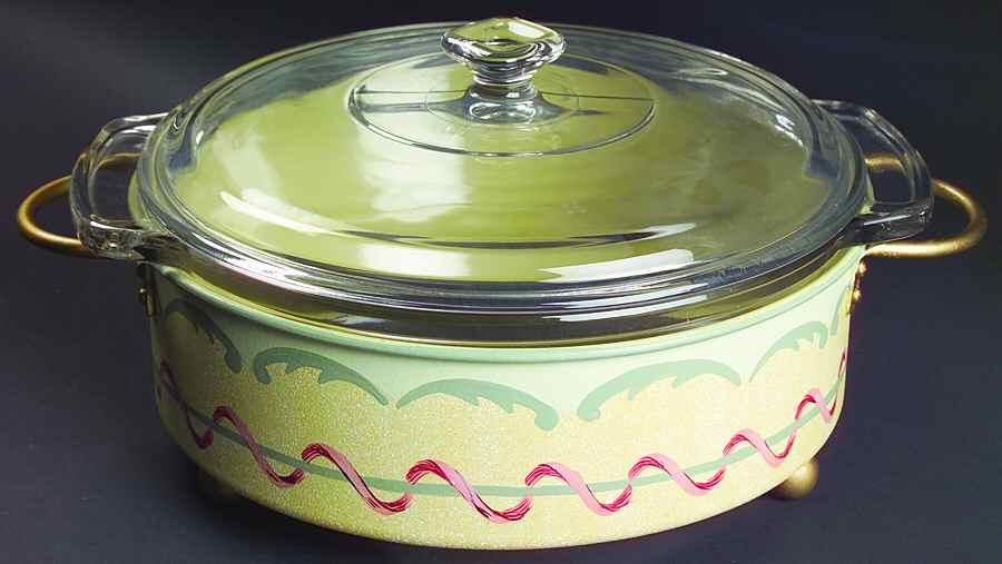 Perennial Garden Toleware 2 Qt Rd Glass Casserole with Lid and Metal Stand by Lenox-1
