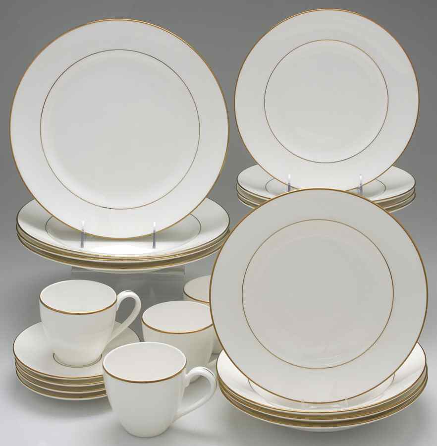 Continental Dining Gold 20 Piece Set by Lenox-1