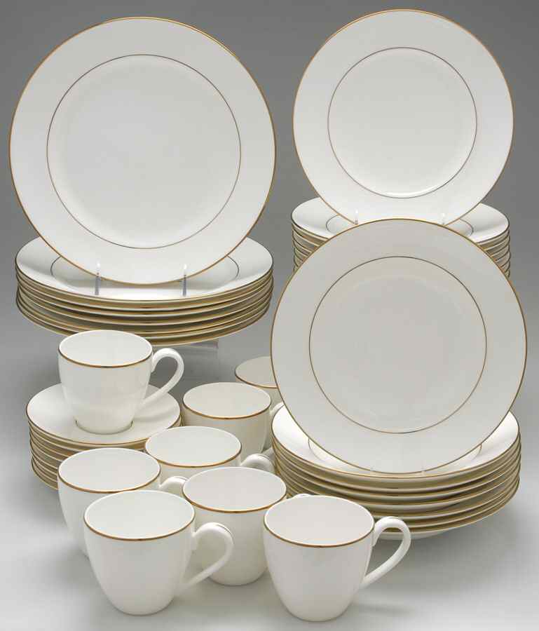 Continental Dining Gold 40 Piece Set by Lenox-1
