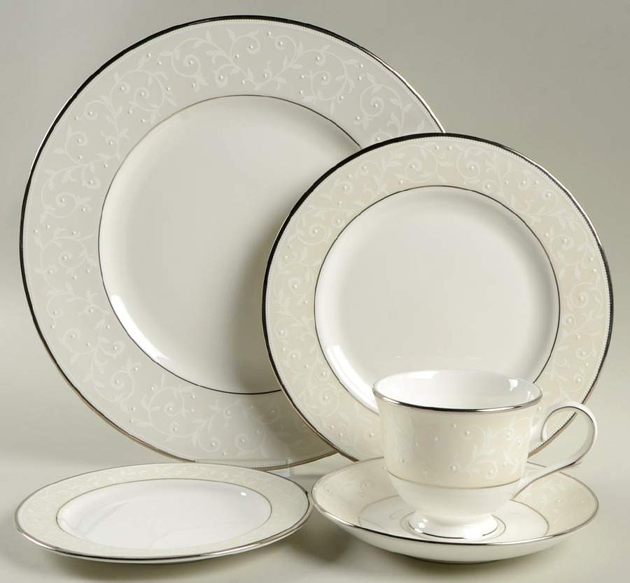 Opal Innocence 40 Piece Estate Set by Lenox-1