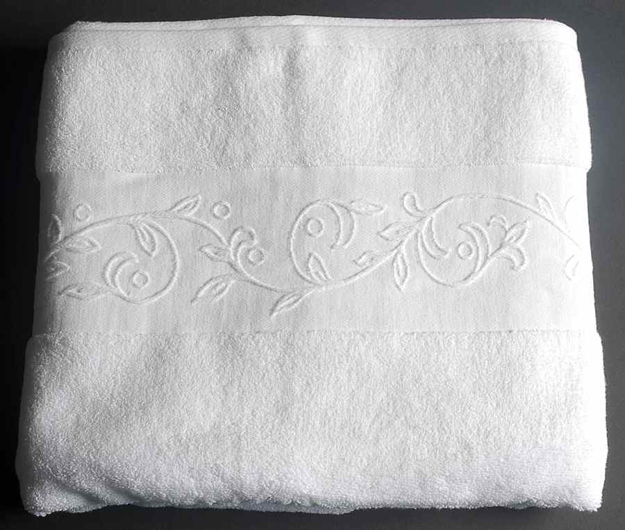 Opal Innocence Bath Towel by Lenox-1