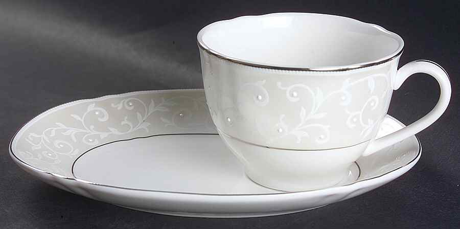 Opal Innocence Dessert Plate & Cup Set by Lenox-1