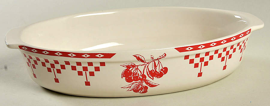Damier Red 10" Oval Baker by Le Comptoir-1