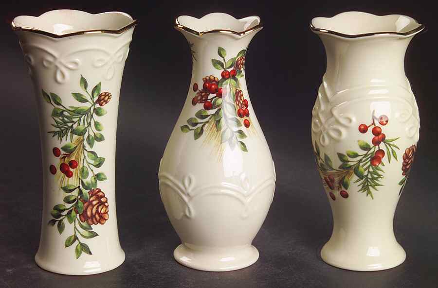 Williamsburg Boxwood & Pine Set of 3 Vase-Bud 5" Motifs by Lenox-1